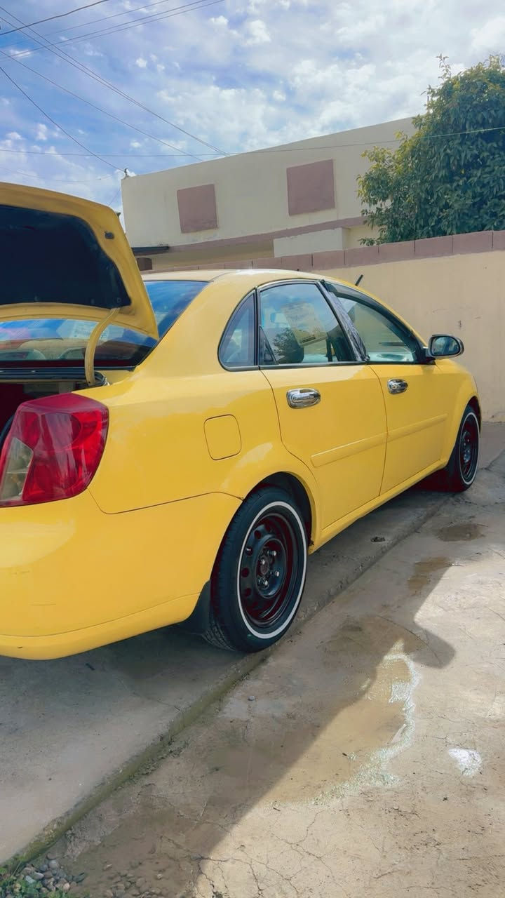 سلام عليكم ابترا موديل2011اوتو رقم دولي باسمي محرك بشرط كير بي عته خفيفه بثالث بس ماماثر ع سياره كهربائيات بشرط تبريد ثلج تدفئه بشرط تايرات وياله جديدات السياره حلوه ماشغل متعبك سياره كله ع ايدي بدون حادث شركه العامه بلاد اصفر وين متريد تكدر تحولها السعر 75وبيها مجال بسيط الشراي يتصل ***********
