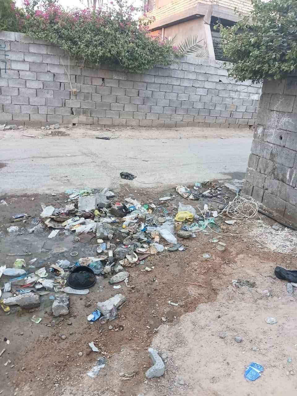 السلام عليكم قطعه ارض للبيع بهوررجب بعد المدارس بشارع حيدر الكصاب كامل الخدمات المساحه ١٢٥م واجهه٥ للاستفسار ***********
