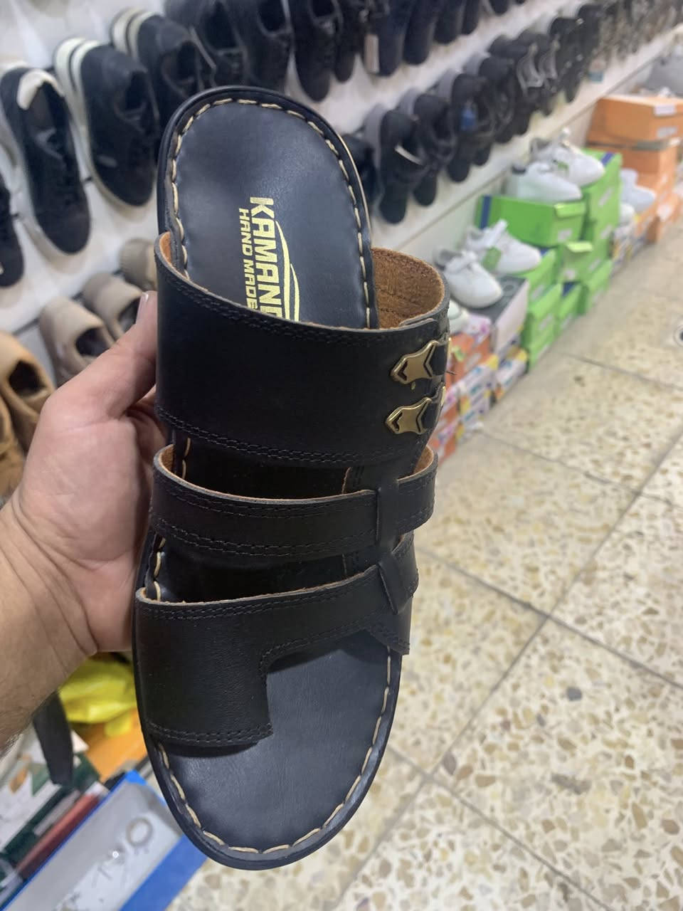 السلام عليكم 
3- توفر بضاعه جديده شحاطه اصليه نوعيه ممتازه 
شارع السوداني محل الغيث


**إذا كنت صاحب هذا الإعلان وتريد حذفه لأي سبب، رجاءا أرسل رسالة إلى الدعم الفني**