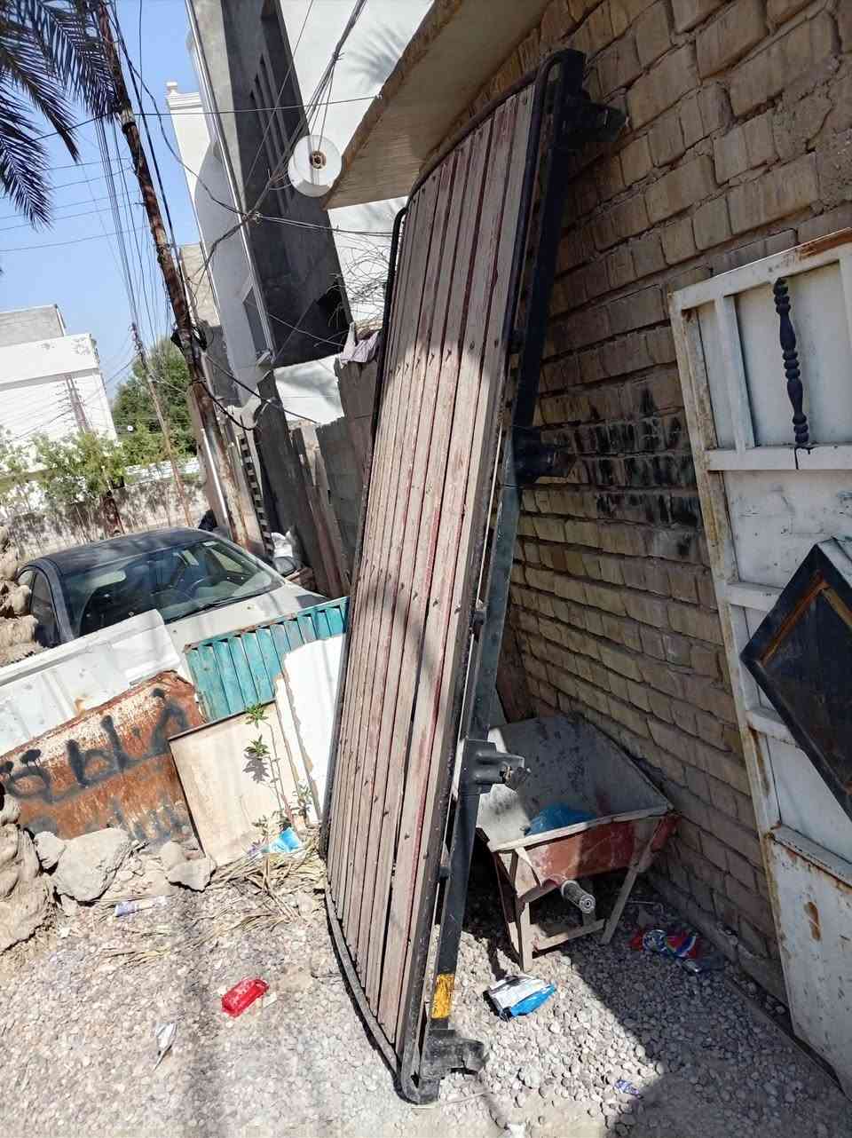 سيبايه كيا بستا للبيع نضيفه مكان ابو اغريب الشهداء ***********
