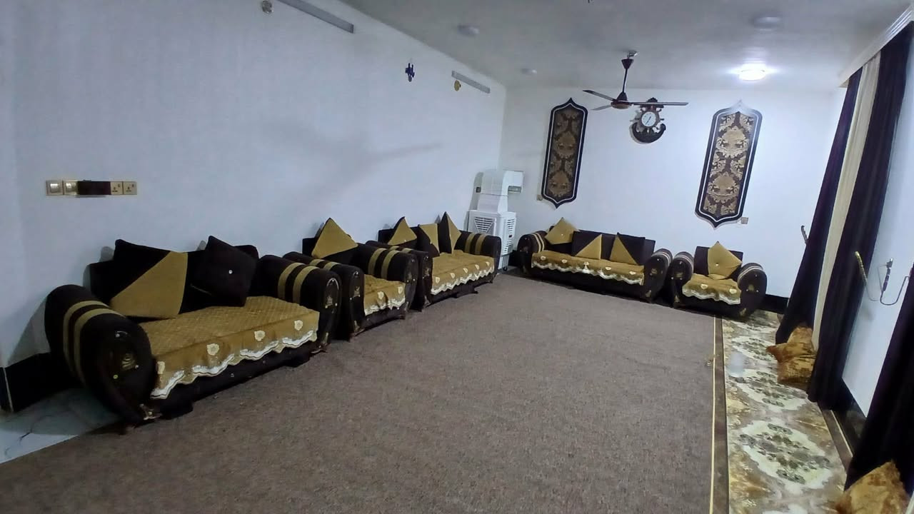 مجموعه اغراض سعار مناسبه مكان محاويل مكلفه اتصل عل رقم
***********
