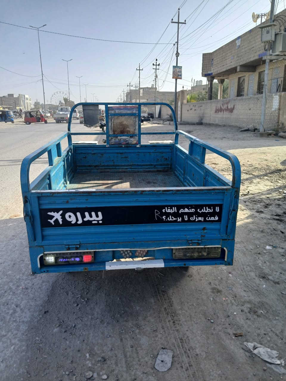 السلام عليكم ستوته للبيع مكينة جديدة اليوم شديتة بعدة بدهن شركة مكان القاسم تفصيل اكثر تصل وتدلل ***********
