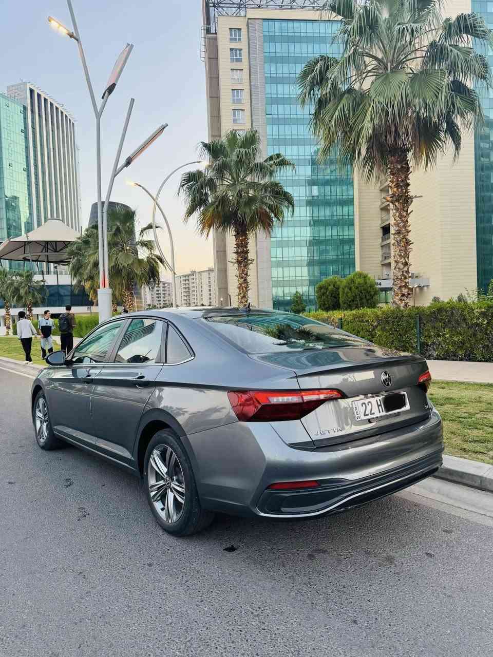 𝟐𝟎𝟐𝟒 𝐕𝐎𝐋𝐊𝐒𝐖𝐀𝐆𝐄𝐍 𝐉𝐄𝐓𝐓𝐀 SE

فولكس واكن جيتا موديل : 2024

السعر 
152$بيها مجال

اللوان : نفطي

عداد المسافة : 
28الف مايل

حجم المحرك : 1.5L TURBO ( 4.سلندر )
 

المواصفات : 𝐒𝐄
‏‎بصمة ابواب 
‏‎بصمة تشغيل 
 تشغيل عن بعد (𝐑𝐞𝐦𝐨𝐭𝐞 𝐒𝐭𝐚𝐫𝐭)
‏‎شاشة كبير لمس   
‏‎كاميرا
هاند بريك بصمة
اوتو هولد (𝐀𝐮𝐭𝐨 𝐇𝐨𝐥𝐝)  
اوتو ستارات (𝐀𝐮𝐭𝐨 𝐒𝐭𝐨𝐩)
رادار امامي (تحديد مسار)
‏‎رادار جانبي (نقاط عمياء)
تحكمات  استيرن
كشنات جلد
كشنات هيتر
لايتات 𝐋𝐄𝐃 ليد زينون بلادي
بكلايتات 𝐋𝐄𝐃 ليد
ويل كروم 
الحادث بس بنيد صبغ بدون دواخل بدون ايرباك
‏‎‏‎للاستفسار اكثر الاتصال علی هذا الرقم 

☎️***********
مكان سيارة اربيل

