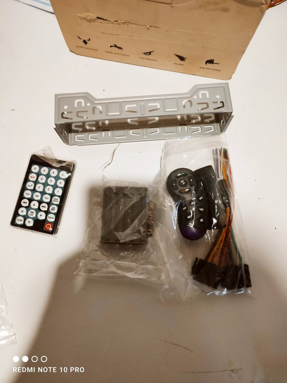 شاشة سيارة كار بلي 

 حجم 7 انج 
تنشد بمكان المسجل الطابق واحد 
كار بلي تربط على الموبايل وبلوتوث

✅سعرها 33 الف✅ 

موجود توصيل


**إذا كنت صاحب هذا الإعلان وتريد حذفه لأي سبب، رجاءا أرسل رسالة إلى الدعم الفني**