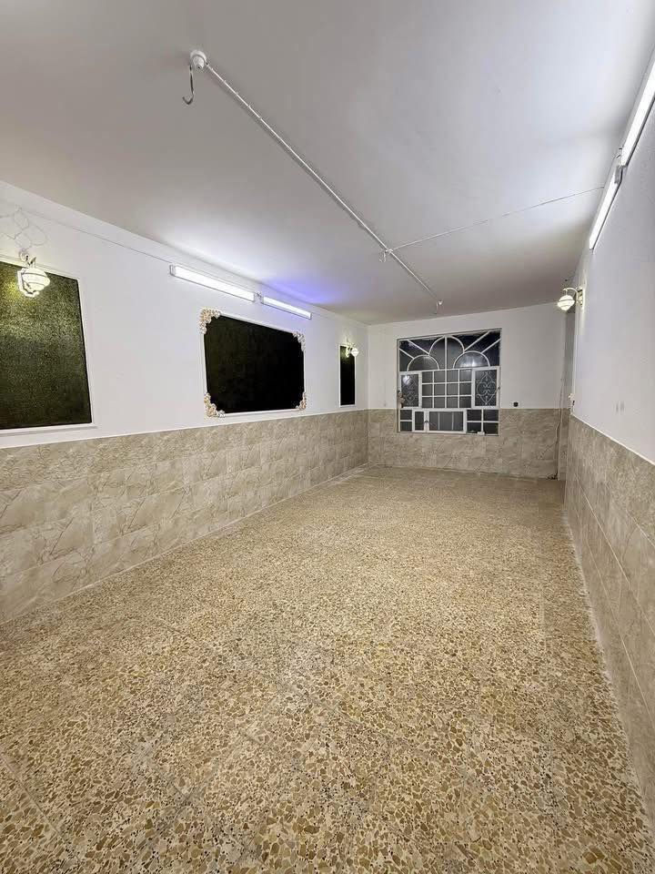 🏠بيت مساحه 150 م 📍حي الجامعه 

♦️طابقين يحتوي 4 غرف نوم 
♦️و صاله و استقبال و مطبخ حار بارد 
   البيت كلش حلو ونظيف 👌
للاستفسار اكثر الاتصال يتوفر وتساب 
￼⁨
￼⁨0780 789 4484⁩
