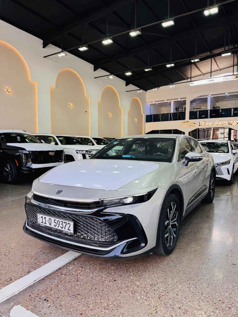 السلام عليكم للبيع اومراوس موديل ٢٤خليجي ***********
