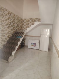 مشتمل للبيع حي الفرات يم ملعب  كافة الخدمات موجوده بناء حديث بس مضيف ب...