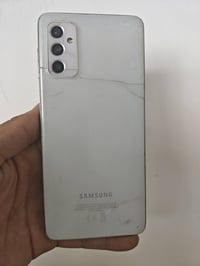 جالكسي M52 5G • 128/8 • بطارية 5000