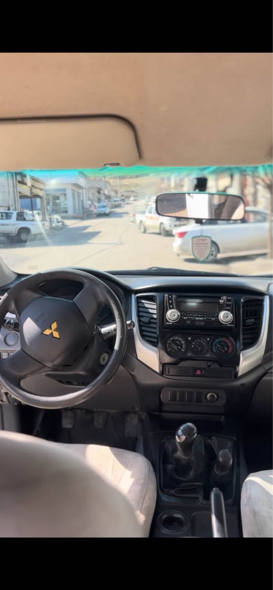 قەزافی گاز ٢٠١٧
رەقەمو سەنەوی نو 
نیو پارچەی سبوخە  
گئرو مەکینە تەبرید ساردو گەرم بەشەرتە 
یەک دینار مەسرفی تئ دا نیە 
تەفاسیلی کاملی سیرەی رەقمم دا نایە 
شوئن سۆران 
***********
*********** سوران, أربيل
