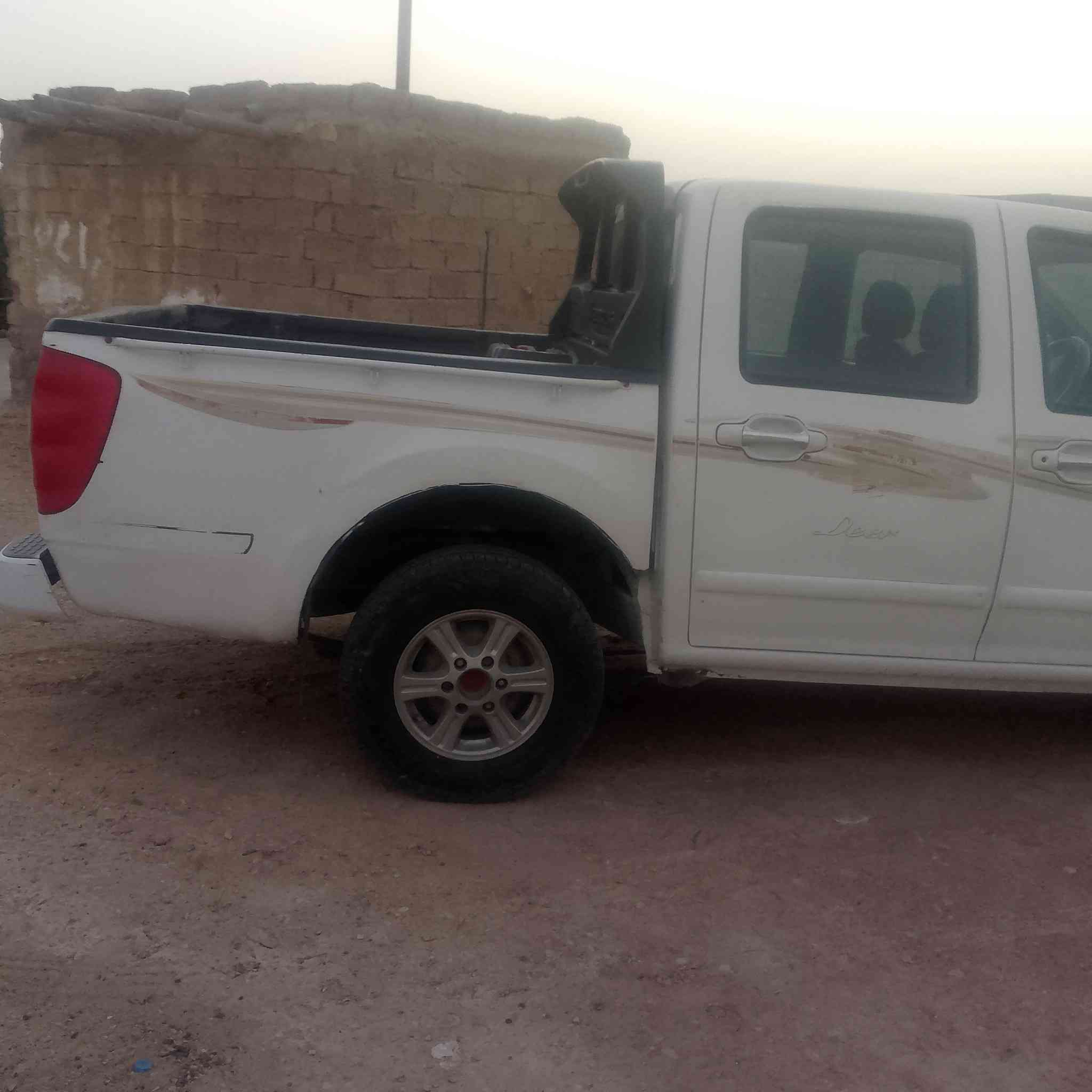 سياره للبيع كريت ويل 2013 مكفولة محرك نظيف حداديه بس صبغ بل حزام سنويه جديده لل 2029 دواخل نظيفه السعر 55 وبيه مجال لشراي رقم ***********
