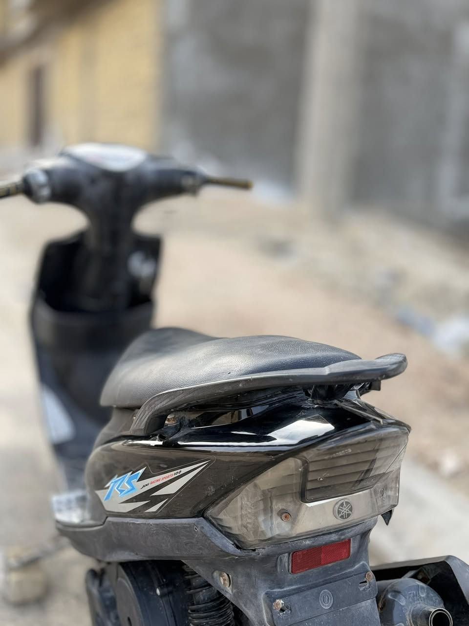 دراجة ماكس عدلة للبيع دراجة نضيفة ماناقصهة شي لايت بك لايت اشاير سلف نهضة وسرعة قوية محركهة ناعم تخم تاير جديد دبلات شغالة سعر 425 وبيهة مجال مكاني رميثة ***********
