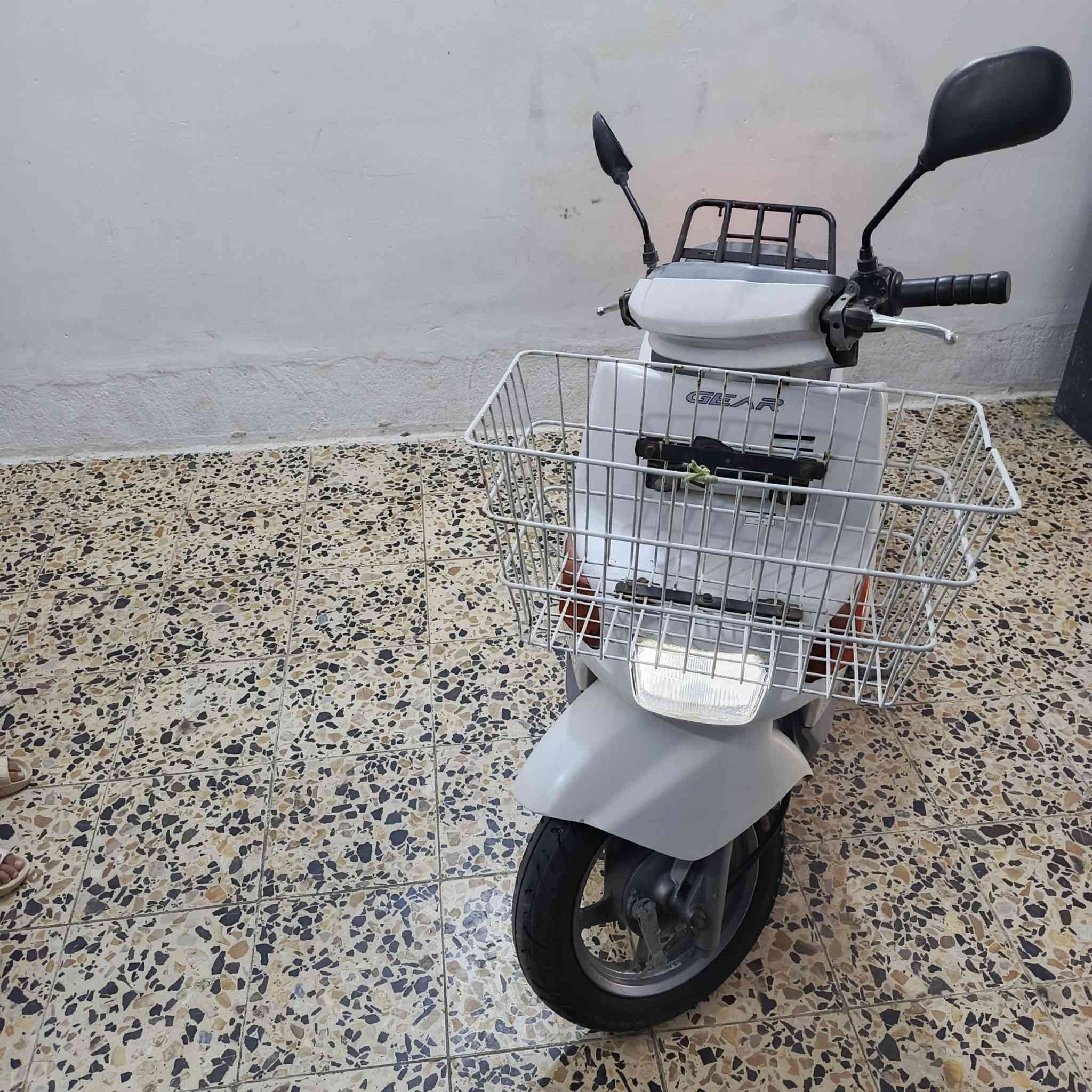 سلام عليكم دراجه جديده للبيع مكان الزعفرانية ماشيه قليل ***********

