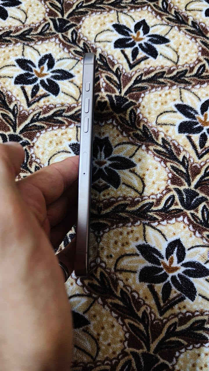 ايفون 16 برو ماكس
مكلف بالنشر باقي التفاصيل عالرقم وعلى الخاص
دبل سيم 

اللون ذهبي 

نموذج za

بطاريه 91

سعر 10 ورقه 

شرط من كلشي 

***********
