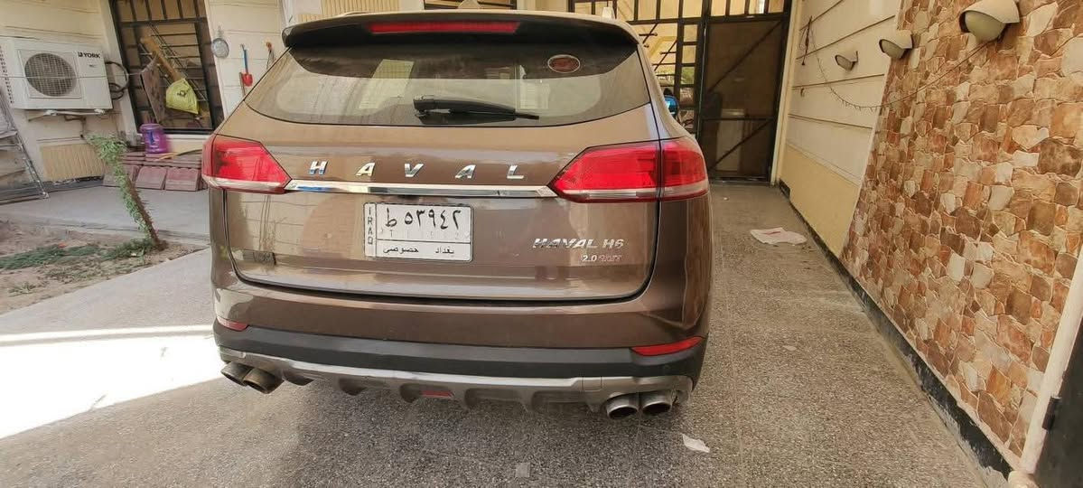 للبيع Haval h6 موديل 2020🚘🚘
السيارة ماشية 48 الف 
ملاحظة /  بدون صبغ بدون تبديل مكفولة 
يوجد شخط بالباب وضرر بالدعامية الامامية ظاهر بالصور خفيف جدا

السعر : علق بكلمة تم ويوصلك السعر بثواني 🤖🤖

✅ شاشة لمس وسطية
✅ نظام صوتي + بلوتوث
✅ أنوار LED / نهارية
✅بيها 4 كامرات تصوير 360 درجة 
✅ مثبت سرعة / نظام قفل مركزي
✅ نظام مراقبة ضغط الإطارات
✅ أنظمة أمان مثل ABS، ESP، مراقبة النقطة العمياء…  

للاتصال 
***********

لعرض سيارتك راسلنا خاص
