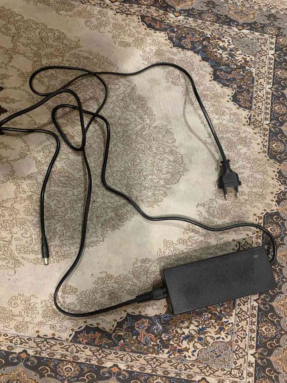 السلام عليكم جان عندي ذني شاحنه مال بايسكل هايبرد والضوه هم يرهم للبايسكلات الهايررد ينشد ويه وايرات البطاريه والسرج الي جاي ويه البايسكل نفسه 
كلهن جديدات وشغالات 100٪ وما بيهن اي شي 
انطوني سعر بيهن بما يرضي الله 
سبب البيع البايسكل انسرق


**إذا كنت صاحب هذا الإعلان وتريد حذفه لأي سبب، رجاءا أرسل رسالة إلى الدعم الفني**