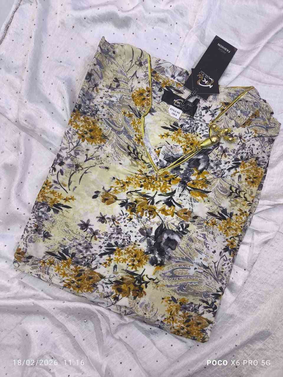 اللهم صل على محمد وال محمد 🧿 🪬 🧿 🪬
@#گوزمتك #جمانه 2026
گلبيه خامة كشمير كوباي
القياسات LXlXxl
السعر 14000

حلة شارع 80مدخل حي العسكري بالقرب من مخبز مهند التجاري


**إذا كنت صاحب هذا الإعلان وتريد حذفه لأي سبب، رجاءا أرسل رسالة إلى الدعم الفني**