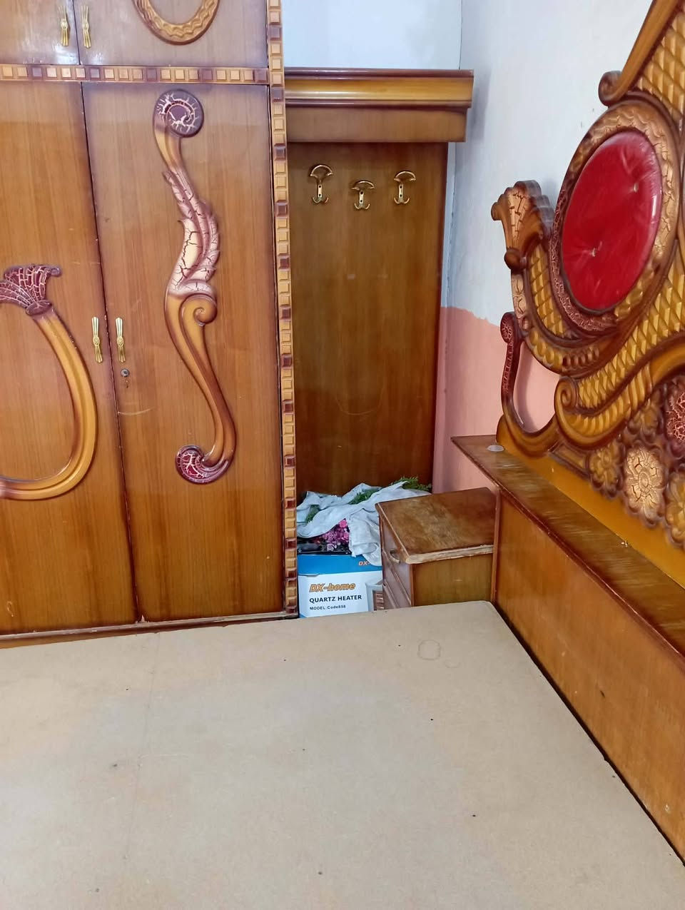 غرفه مستعمله ام السته مستاجعه على بيعتها للاستفسار خاص واتساب سعرها 600 ***********
