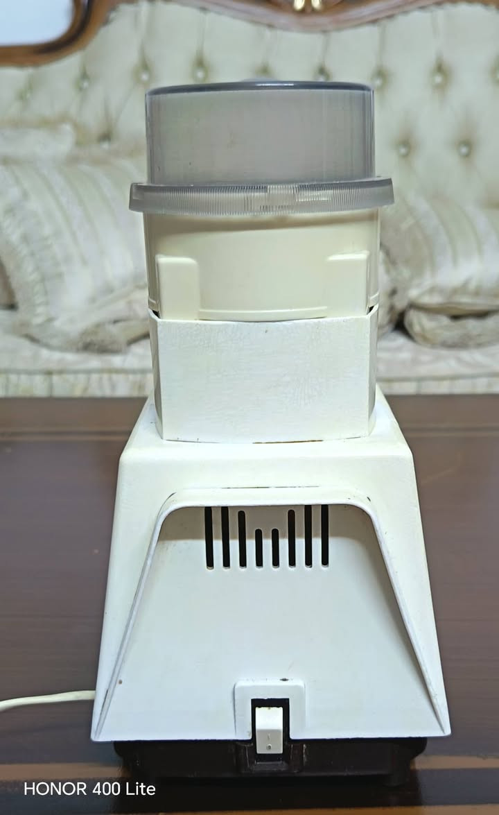 طاحونة كهربائية صنع فرنسا نوع مولينكس نضيفة شغالة السعر ٣٠ وبيها مجال للاستفسار خاص المكان البياع لا يوجد توصيل


**إذا كنت صاحب هذا الإعلان وتريد حذفه لأي سبب، رجاءا أرسل رسالة إلى الدعم الفني**