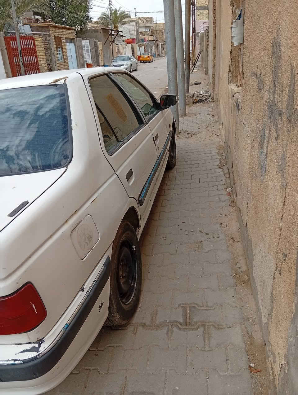 بيجو باص للبيع مكاني نجف سياره خير من الله ***********
