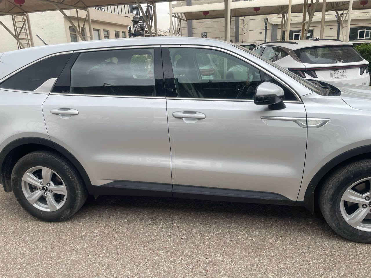 السلام عليكم كيا سورنتو وارد امريكي 4سلندر 
2500حادثها جاملغ وبنيد بدون دواخل 
*********** 
السعر ١٩٠ بغداد, العراق
