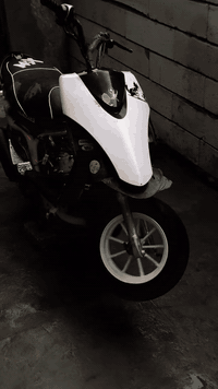 سلام عليكم دراجه ماكس مفتوحه شغاله سلف هندر  مال لعب للبيع او مراوس السعر 400وبيهة مجال قليل شراي خاص او رقم ***********
