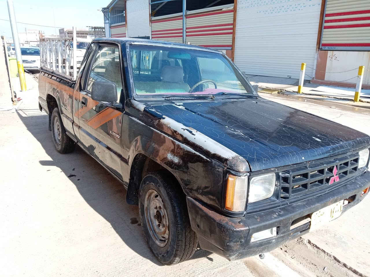 للبيع بكم متسيبوشي اصلوليه شرط وكاله عامه لك حق اتحويل
موديل ١٩٨٩  للاستفسار الاتصال على الرقم التالي ***********
