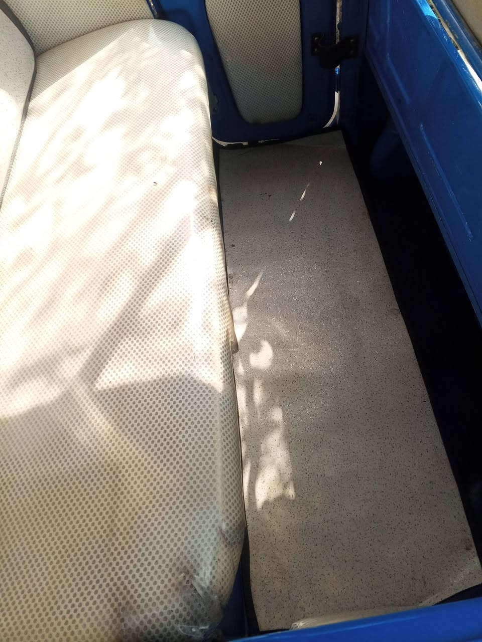 السلام عليكم ورحمه تكتك رقم وسنويه موديل 21 مكينه خير خير من الله السعر 7 و800 بيه مجال مكاني بغداد الغزاليه ***********
