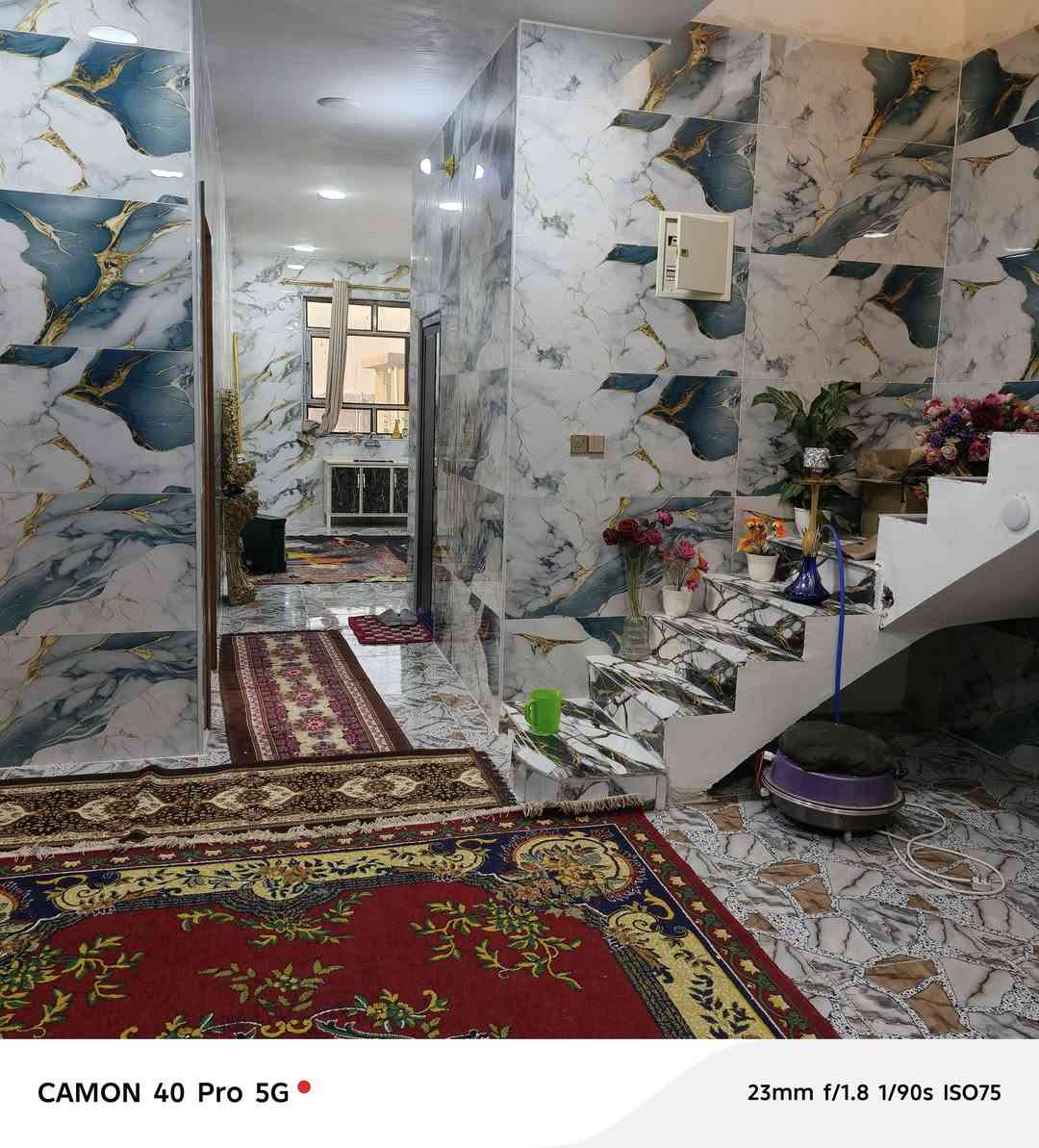 سلام عليكم ٦٢٥ متر لبيع مع بيت ٢١٠ متر درجة أوله زرعي ٢٥ قرار محكمة   ٣غرف نوم مطبخ بارد حار خارجي لاستقبال ٨ متر بيت بناء حديث ماء كهربا حمامات خارجية تبليط أمام باب مدارس مقابلة قريب على ناحيه الرشيد صخرجه الغربية ١٠ دقائق سريع الدوره منطقه خير من الله سعر١١٥ بي مجال  الاستفسار ‏‪***********‬‏ بي تساب
