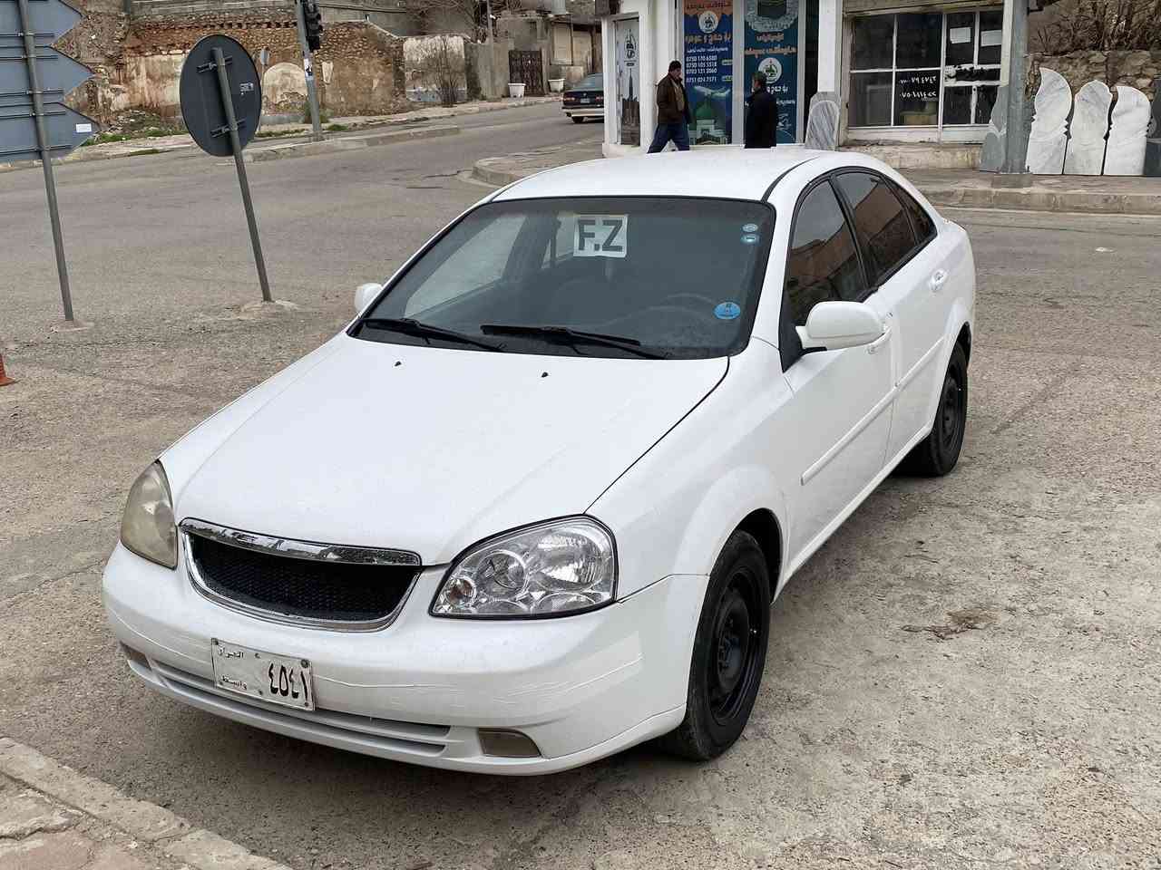 ئۆپترا مۆدیل 2005ئاڕم پلاستیک سلێمانی گێڕوو مەکینە بەشەرتی فیتەر پێشی لایسەکن جەپێکی هەیە خایسوو رزیوی نیە سەقفی وەک شوشەیە رەقەمەکانی ئەسڵی خۆیەتی
ژم***********ڤایبەر 
وەتسئەپی لەسەرە
