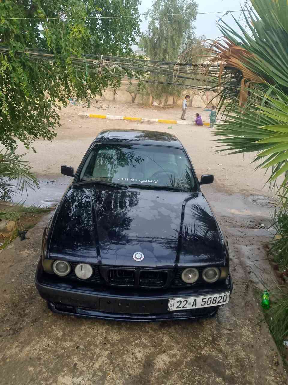 سلام عليكم اخوان
بي ام موديل ١٩٩٥ حجم ٥٢٥ بجم عريض 
مكينه وكير وحداديه وتخم تاير وكهربائيات وتبريد كله جاهز 
شاشات دمامات انارات داخليه وخارجيه غرفه ملكي منظومة زنون رقم اربيل دولي بأسمي شرط التحويل 
ميسان المجر الكبير ناحية العدل
السعر ٧٧ وبيها مجال ان شاء الله 
***********
