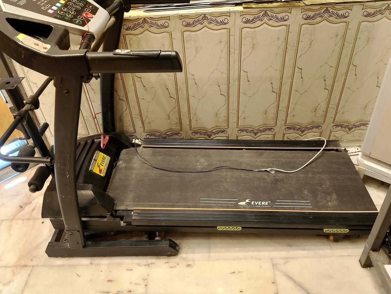 جهاز جري للبيع يتحمل وزن 250 سعره 300 بي مجال


**إذا كنت صاحب هذا الإعلان وتريد حذفه لأي سبب، رجاءا أرسل رسالة إلى الدعم الفني**