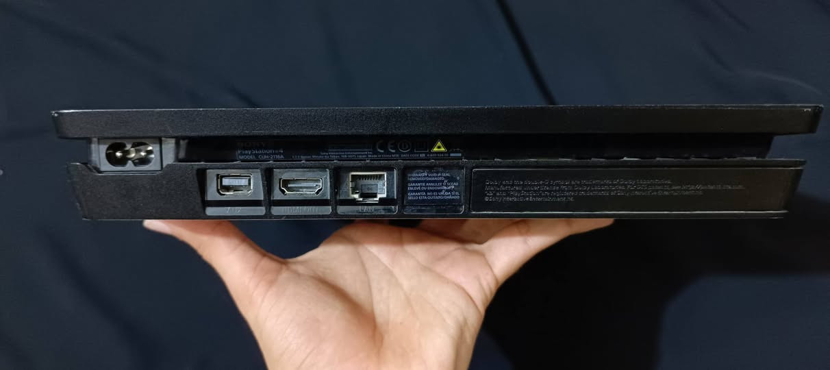 بلي فور سلم أونلاين  ما مفتوح
الجهاز نظيف 
 كامل الملحقات اصليات
جوستك 2 اصليات مو تجاري 
ومنزل بي بيس 
 ويا قرص فيفا 21
500كيكا  
سعر 225 
مكاني كربلاء 

***********
