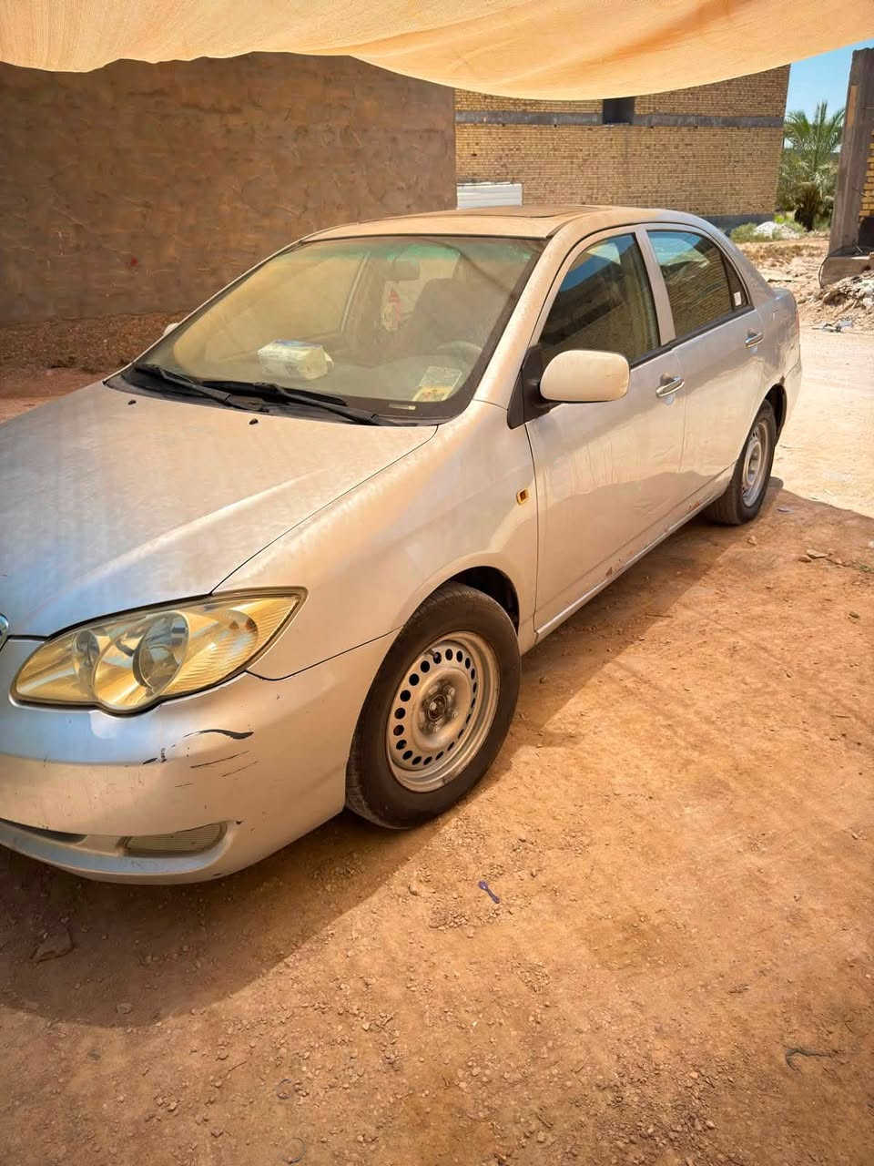 السلام عليكBYD للبيع السياره كلش موضح بالصور توني مبدل مكينه جديده تبريد ثلج تخم تاير حداديه جديده سعره 63الاتصال *********** فئهF3 موديل 14
