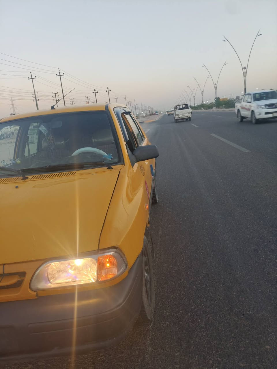 يا الله سلام عليكم اخوان سايبه مديل(20) السياره جاهز من الطول لطول سياره كير مكينه حداده تبريد كامل ماناقصها شي زوج تاير امامي فيت بم بلكات مجول نوزلات السياره حلوه وكاعده مال جناي نسبتها حلوه عوزها ترتيب بصيط والسياره مامغسوله من تنغسل تطلع احلا تجي وتشوف بعينك مصفرها هيئه وغرامات ماعليها وراعيها موجود تحويل ثاني يوم سنويه قبل شهر انتهت اقره الوصف وخابرني وتدلل سعرها (36) وبيها مجال للطيبين وللشرايه رجاآ البياع شراي لا تخابرني لان ماتفيدك واذا السعر هواي عليها فا اكو احلا واحسن منها دورل وتلكه عنواني بصره ابي الخصيب رقم***********
