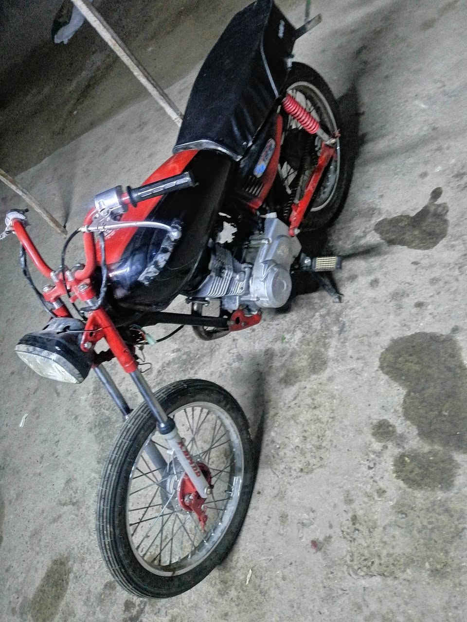 سلام عليكم دراجه للبيع مديل 18 نامه مكينه كلك مكفول من سرقه  معمره جديده سعر 250 و بيه مجال مكان بابل محايل


**إذا كنت صاحب هذا الإعلان وتريد حذفه لأي سبب، رجاءا أرسل رسالة إلى الدعم الفني**