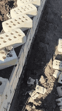 خلفات بناء درجة اولى التزام بل مواعيد وزن مضبوط متفرغ حاليا 0777772078...