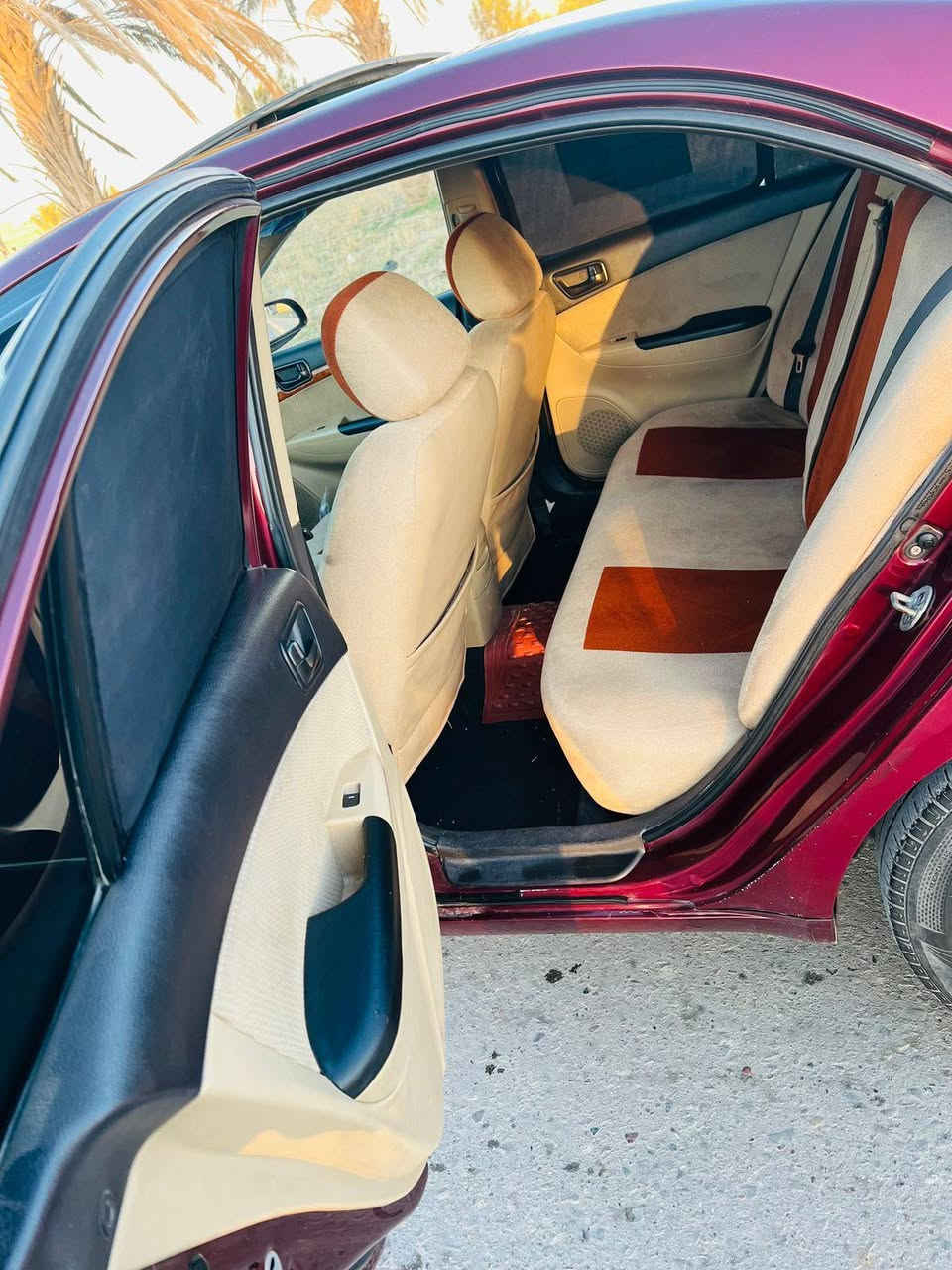 السلام عليكم سوناتاخليجي للبيع فول محرك شرط كير شرط تبريد صدر تخم تاير داخل خارج كله شرط السياره حلوه ونضيفة بيهة باب تبديل نفس اللون رقم صلاح الدين بسمي //مكان السياره تكريت /***********
