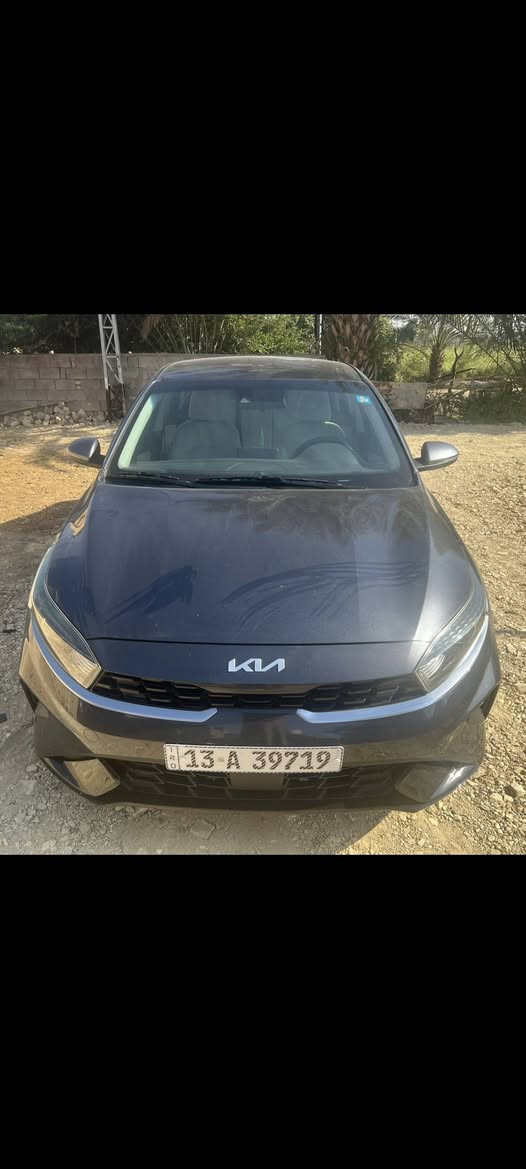 ميسان معوقين ماشيه ٣٥ الف ميل موديل ٢٣  السعر ١٤٤ وبيها مجال (***********)
