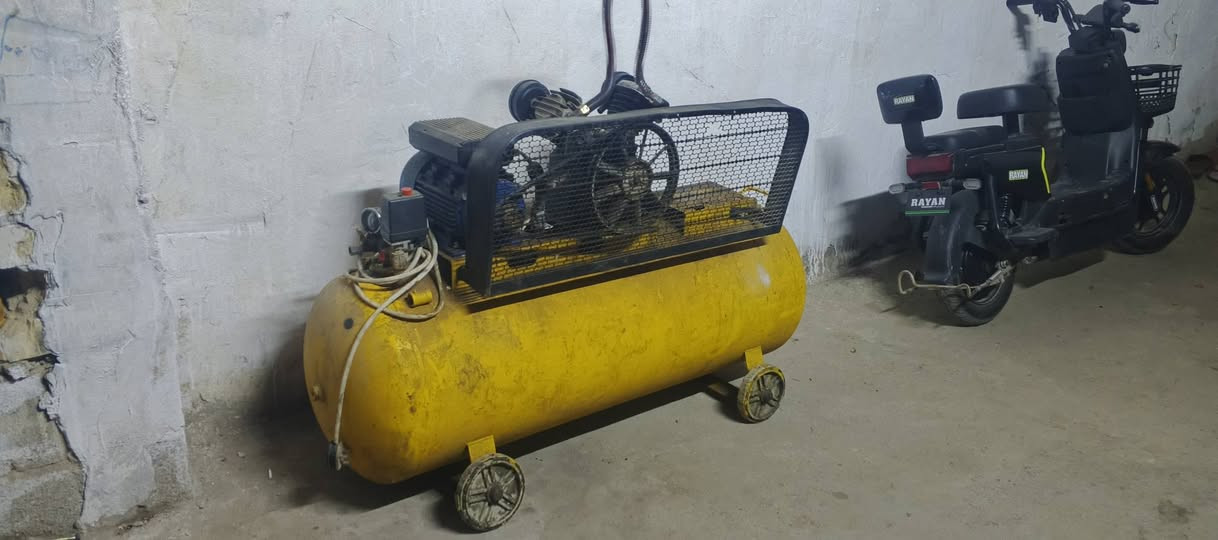 اللبيع ستعمال قليل شراي يخابر مكلف بلنشر ***********
