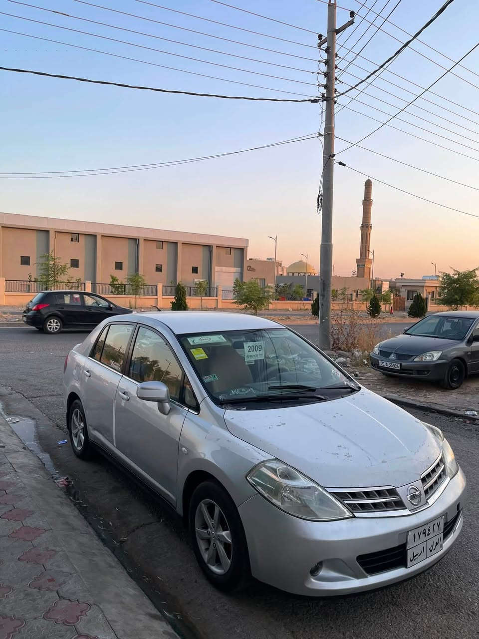 نیسان تیدا لۆ فەرۆشتەن
مۆدیل٢٠٠٩

گێرو مەچینە بەشەرتە

تەبریت بەشەرتە

ناو زەردە وناو گێچ سپیە

سەبوخ یەک پارچەی هەیە

سەحەری دەرێم ٧٧وەرقەو کەمێک مەحملەی تێدایە

لە هەولێرەم ***********
