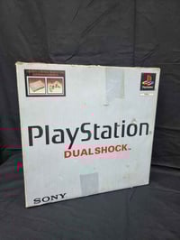 بلايستيشن ١ • نضيف • مع كرتونه وملحقات