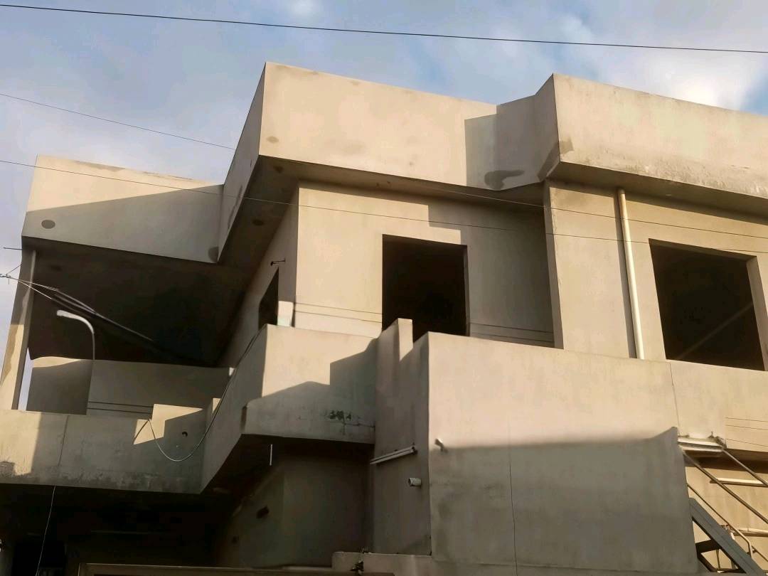 السلام عليكم اني اسطه لبخ اشتغل المتر ٣٠٠٠ القاط الواحد ول قاطين ٣٥٠٠ مكاني كركوك للستفسار هاذ رقمي*********** *********** اشتغل فقط داخل كركوك 