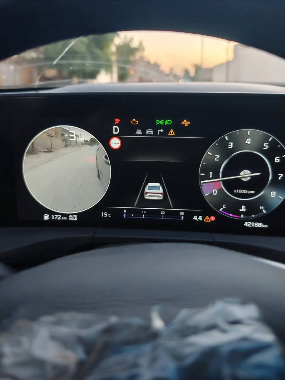 مرقم بابل دولي محرك 6سلندر بانزين عدى البانوراما شنو الي بالك بيها. 
اسود ملكي 
للبيع او للمراوس
 السعر 225
ماكو هيج سعر بهيج مواصفات بانزين 6سلندر 
لحد يقارنها بسعر الغاز التكسي 
للاستفسار ***********

_كيا k8
موديل 2022
اللون اسود فول  مواصفات
بصمه 
فول رادارات 
قيادة اليه
مري شفط 
اشاير بلمري 
مري قلاب من ترجع بك
اضائه من تتقرب الها بلمري 
اضائه بليدات من تتقرب الها
الشاشات الاماميه الكيلومتر وشاشه الراديو بيها فلتر اضائه لحمايه للعين
جنطه كهرباء  شفط
4كاميرات 360
الكاميرا 5 تسجل فيديو  بلادي من الشرك وتعرض على شاشه السياره 
حساس امامي وخلفي 
مودات درايف 4
اوتو هولد
 _شاحن_ وايرلس
شاحن كيبل 
USB
التبريد 3مناخات منفصله امامي وخلفي
الايتات LED عالي وناصي 
الايتات ماطور متحرك
الدشبول  بي اضائه ملونه
اللد الامامي نشرة ضوئيه متحركه
الكشنات الاماميه كهرباء 
كشن السايق مساج
الكشنات الاماميه اوضاع متحركه كثيرة 
كشن السايق خزن 3اوضاع
كشن السايق بعد 130 يحظن السايق
تدفئه تبريد بكل كشنات السياره
تدفئه بالستيرن
بردات خلفيه
كاميرات بالدشبول من شغل اشاره يمين او يسار
محرك 6سلندر بانزين
حادث فقط بنيد مبدل بلونها هوه والدعاميه
ايرباك الستيرن والجواه
ويل 19
تخم تاير مشلن
14 سماعه 
نظام الصوت مريدين صوت نقي بشكل موطبيعي
بريك خلفي من ترجع وسيارة وراح توكف وحدها
الاستفسار ***********
***********_
