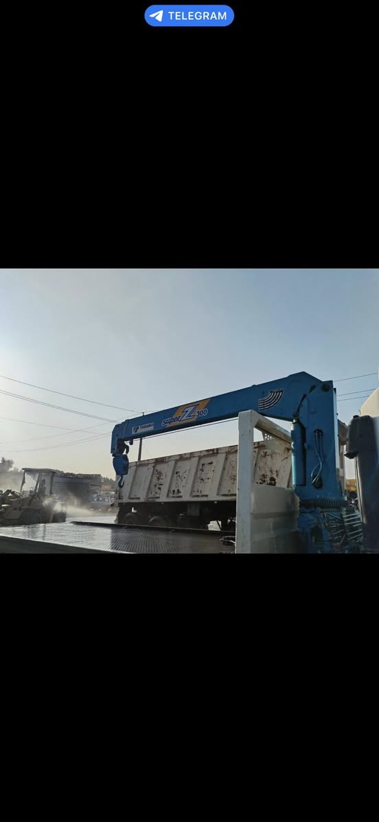 السلام عليكم كرين للبيع سوير زت تلاثه طن سلايتين سعر ٣٥ اوبي مجال رقم ***********
