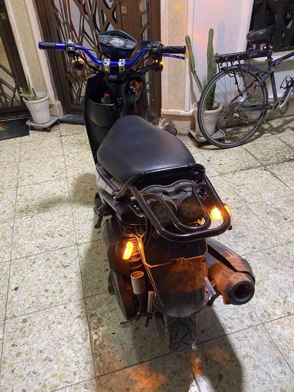 سلام عليكم دراجة سكنس جبلي خير من الله تزويد كلة خارجي مكينه متنسمع خرسة شلعة معدل خير من الله دراجة ناقصهه غزل وبس ومالي واهس دراجة تاخذةة تدعيلي خير من الله العنون البلديات حي التراث قرب عمارت ابو اسعد
***********
