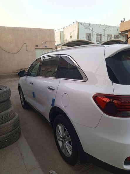 على بركة الله 
سورنتو 2020 وارد امريكي  
6 سلندر
 7 راكب 
 ماشية شي قليل 

ملاحظة.. السياره مال جناي وجدن نظيفه من البيت للدوام السياره احلى من الصور كاملة ما بيه اي نقص 
السعر 230 وبيه مجال
صور الحادث مرفوقه بالمنشور
شباب السيارة ضرضر صفحه العبري وعمره تعمير شراي
بدون بجم بدون ايرباك
 ينتصل وبي خير  ويدلل 
*********** واتساب موجود
***********
