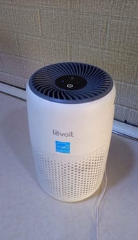 منقي هواء • Levoit • نظيف