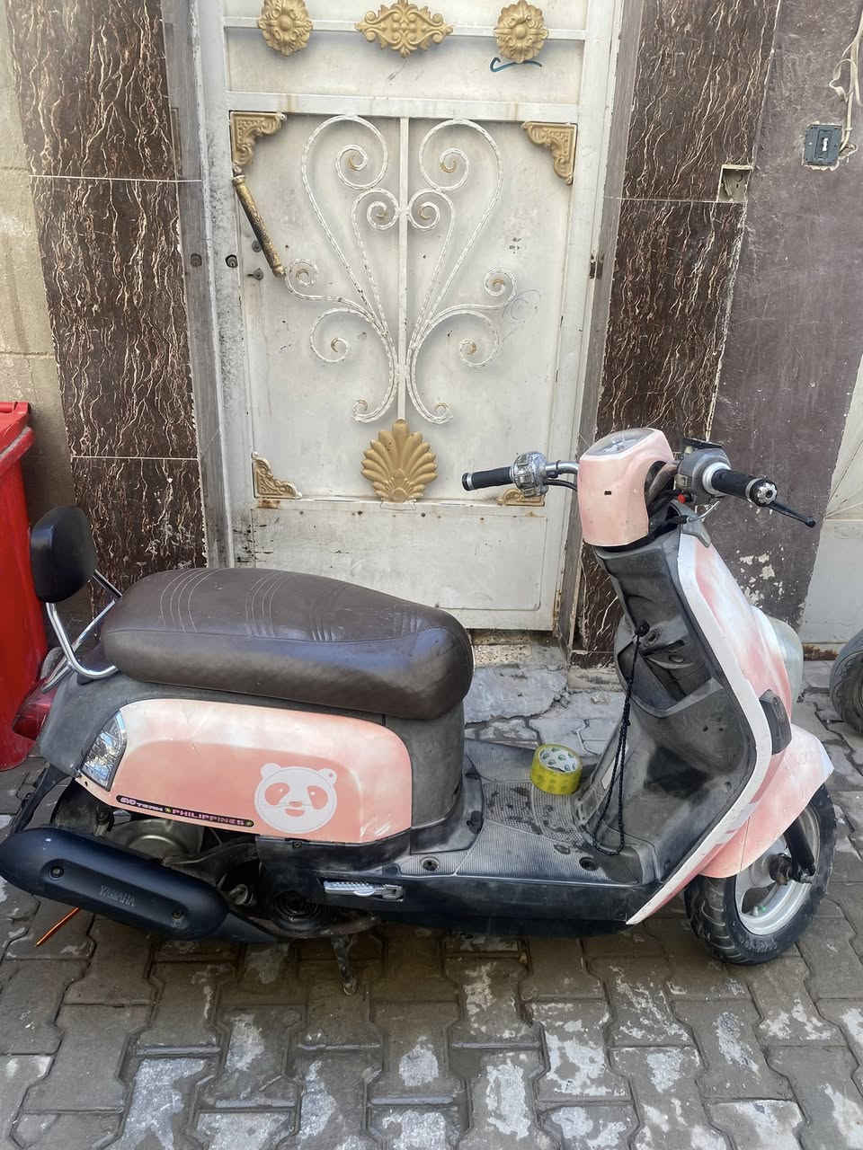 السلام عليكم دراجه للبيع حلوه نضيفه بوليس سلف تجاري وكابريتر تجاري بيها سوط شوي  الله شاهد دراجه ربع ميحتاج تذب بلاديه الدراجه مامفتوحه بس بيها سوط سعرها ٤٥٠ مكاني بغداد الدولعي يم العاب بيت فنجان رقمي 
***********
