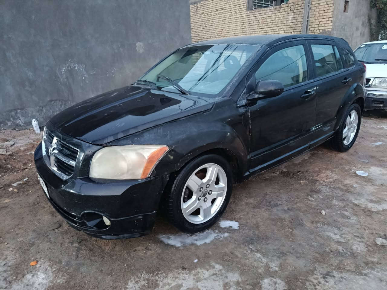 دوج كاليبر رقم ذي قار صدامي مالكه بصره الكشر شوف العين مكينه كير كفاله حداديه تعبانه الاماميه تايرات نص عمر  ٤٠ وبيه مجال مكان النجف الحيره بيع او مراوس ***********
