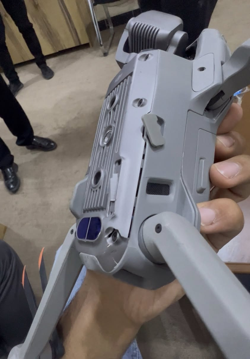 Air 2S  للبيع على هاذ الوضع كمبل شغال  فقط الضرر الكدامكم قيم. بما يرضي الله وبلعافية تفيد مال تفصيخ بطارية وحدة جوستك عادي جنطة وشاحنة ويها


**إذا كنت صاحب هذا الإعلان وتريد حذفه لأي سبب، رجاءا أرسل رسالة إلى الدعم الفني**